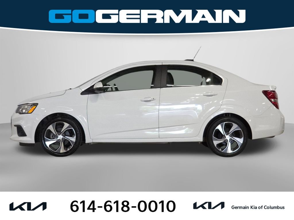 Used 2020 Chevrolet Sonic Premier FWD image 12