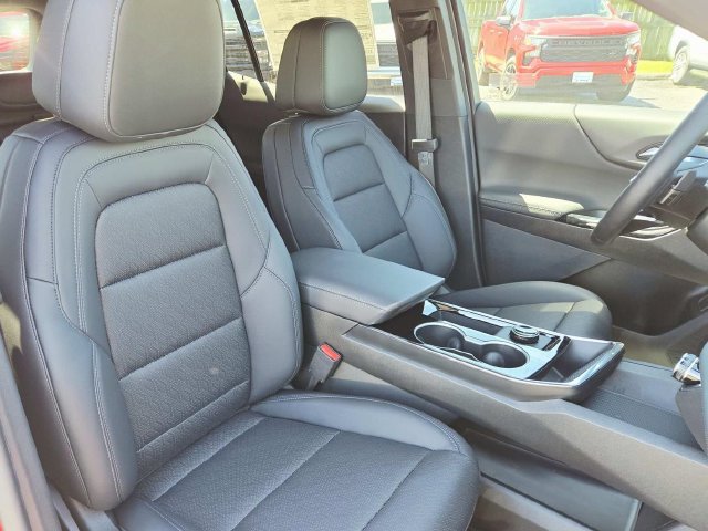 New 2026 Chevrolet Equinox LT w/ Convenience Package II AWD/4WD image 14