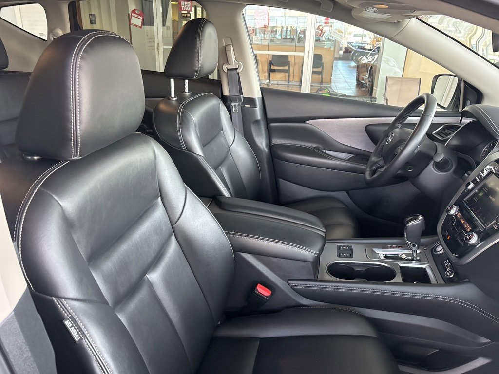 Used 2024 Nissan Murano SV image 35