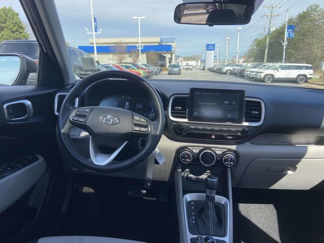 Certified 2023 Hyundai Venue SEL image 10