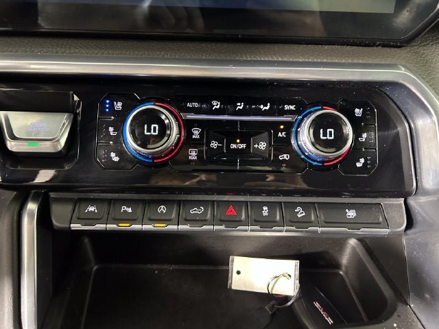 Used 2022 GMC Sierra 1500 Denali w/ Technology Package AWD/4WD image 20