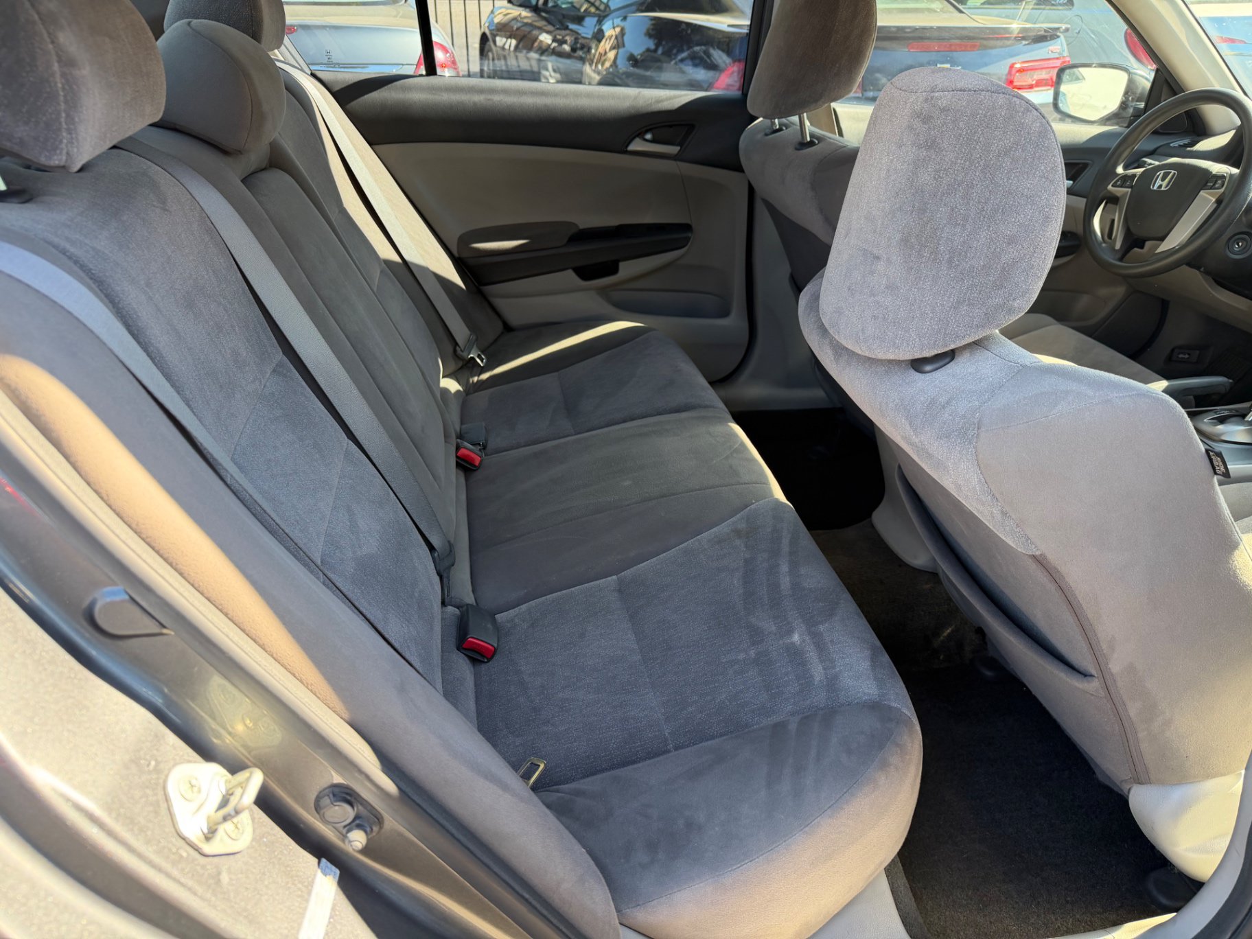 Used 2010 Honda Accord LX image 10