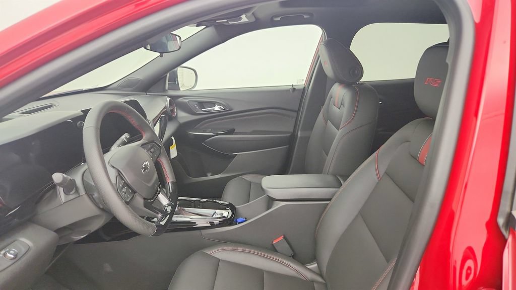 New 2026 Chevrolet Trax RS w/ Sunroof Package FWD image 14