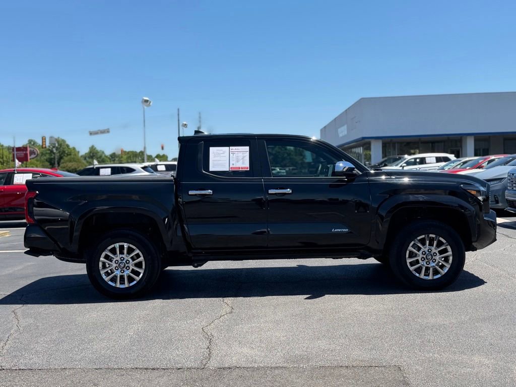 Used 2024 Toyota Tacoma Limited w/ Limited Package (LT) AWD/4WD image 7