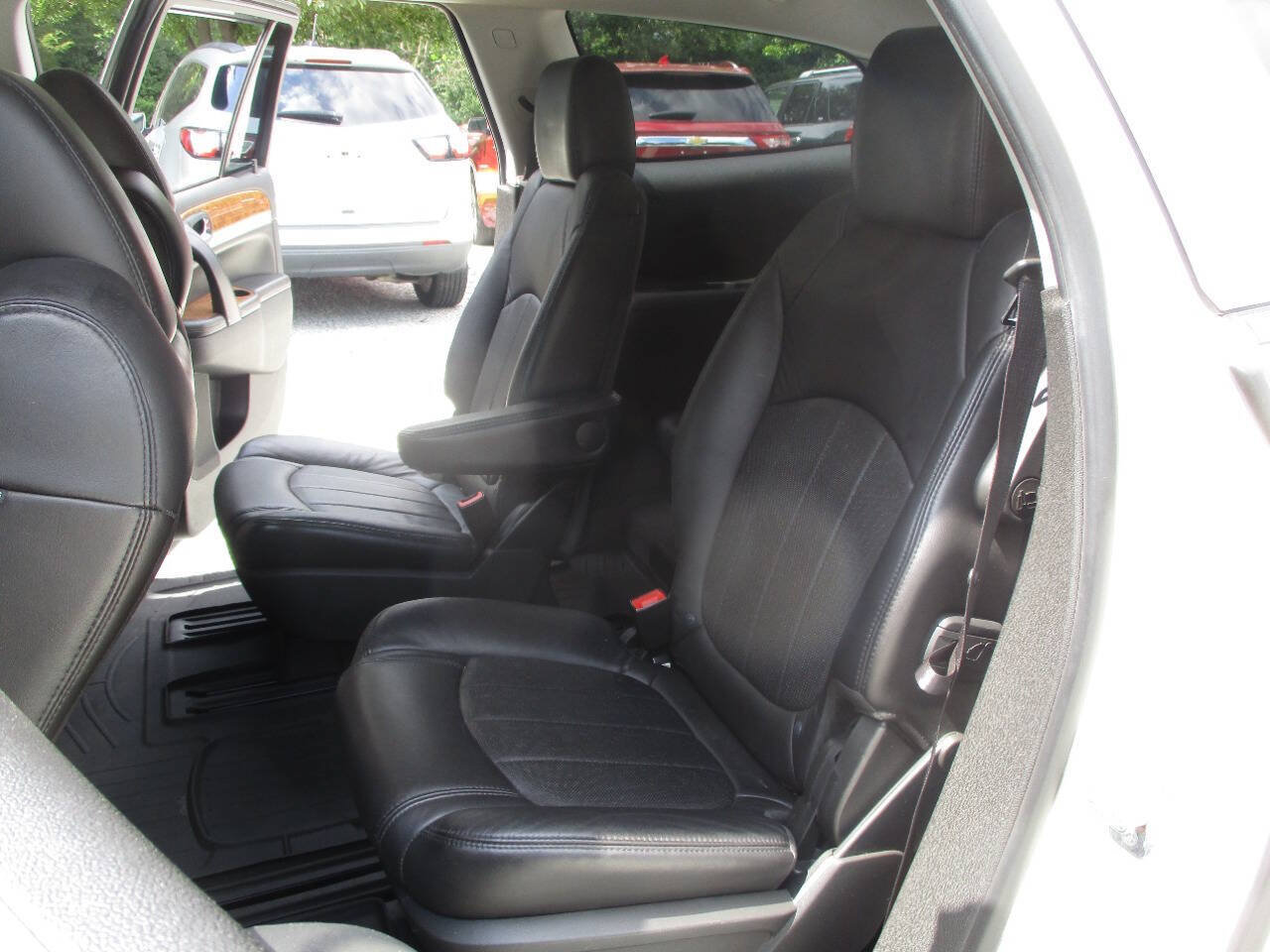 Used 2012 Buick Enclave Premium w/ Trailering Provision Package AWD/4WD image 31