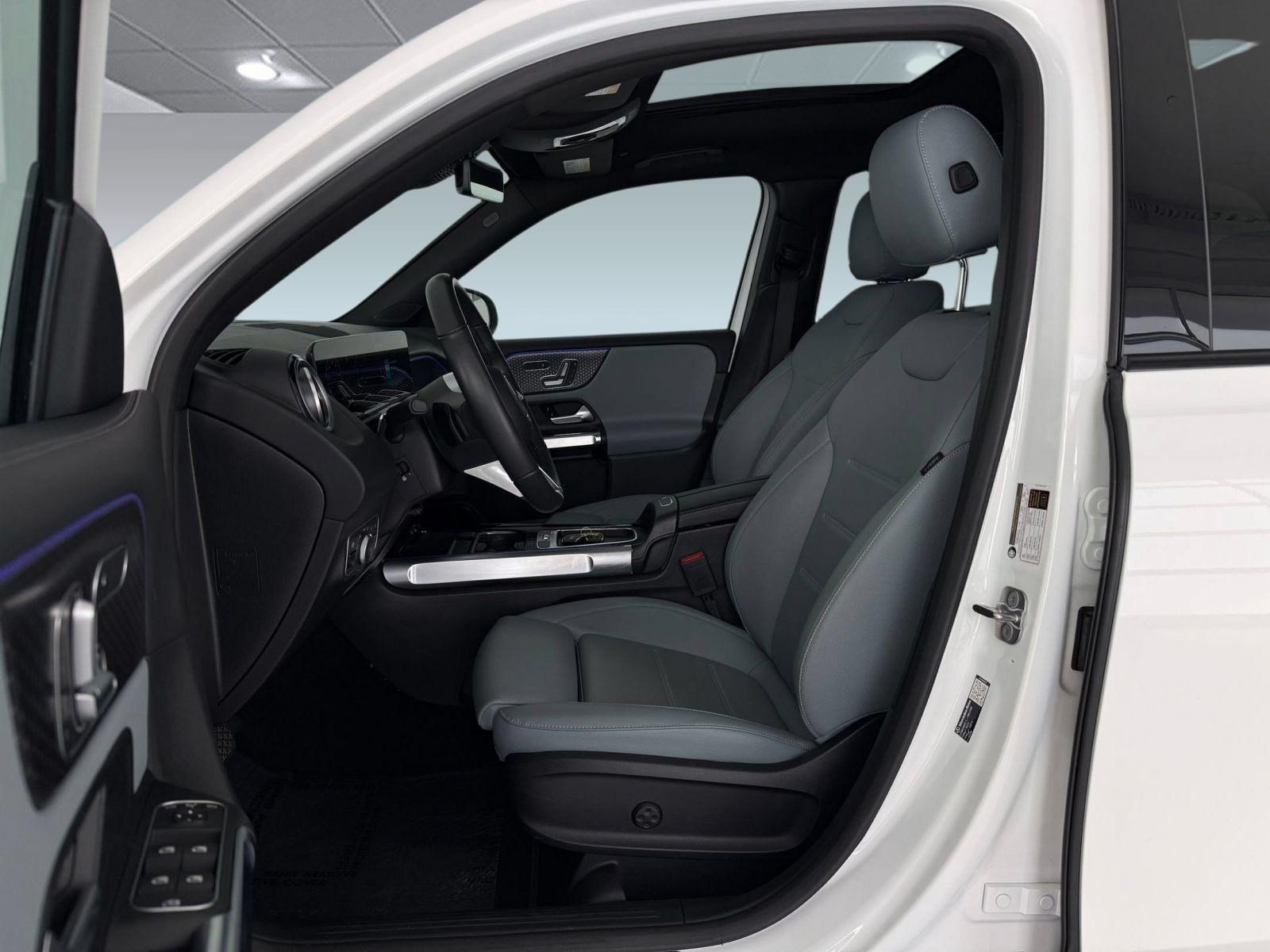 Used 2026 Mercedes-Benz GLB 250 image 5