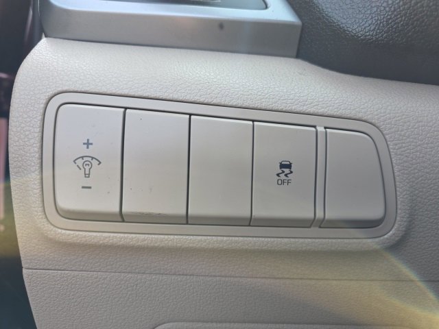 Used 2017 Hyundai Tucson SE image 11