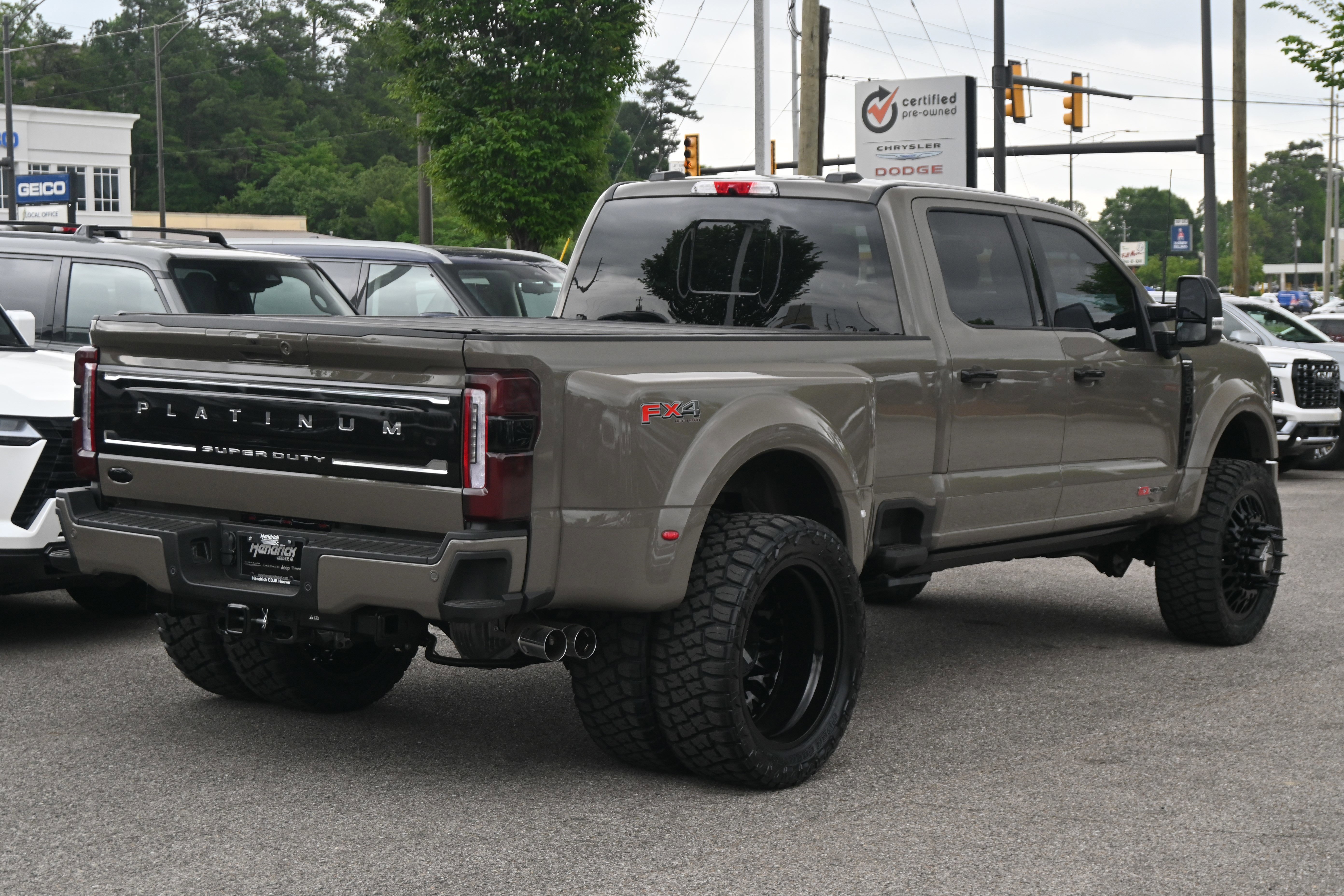 Used 2026 Ford F450 Platinum w/ Platinum Plus Package AWD/4WD image 10