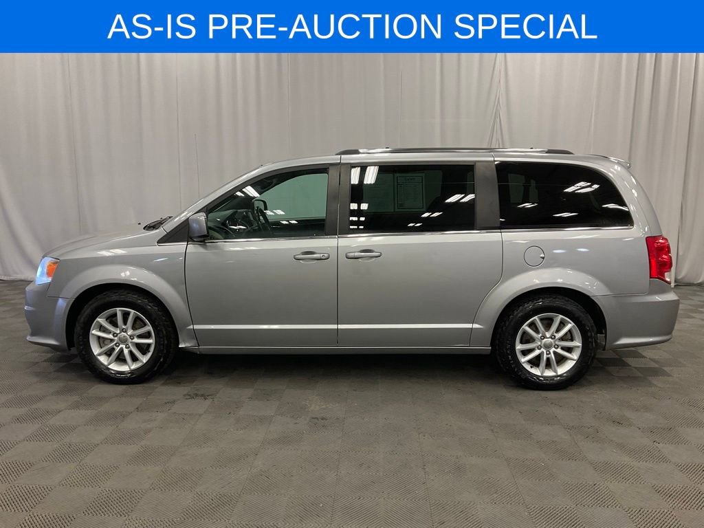Used 2019 Dodge Grand Caravan SXT image 12