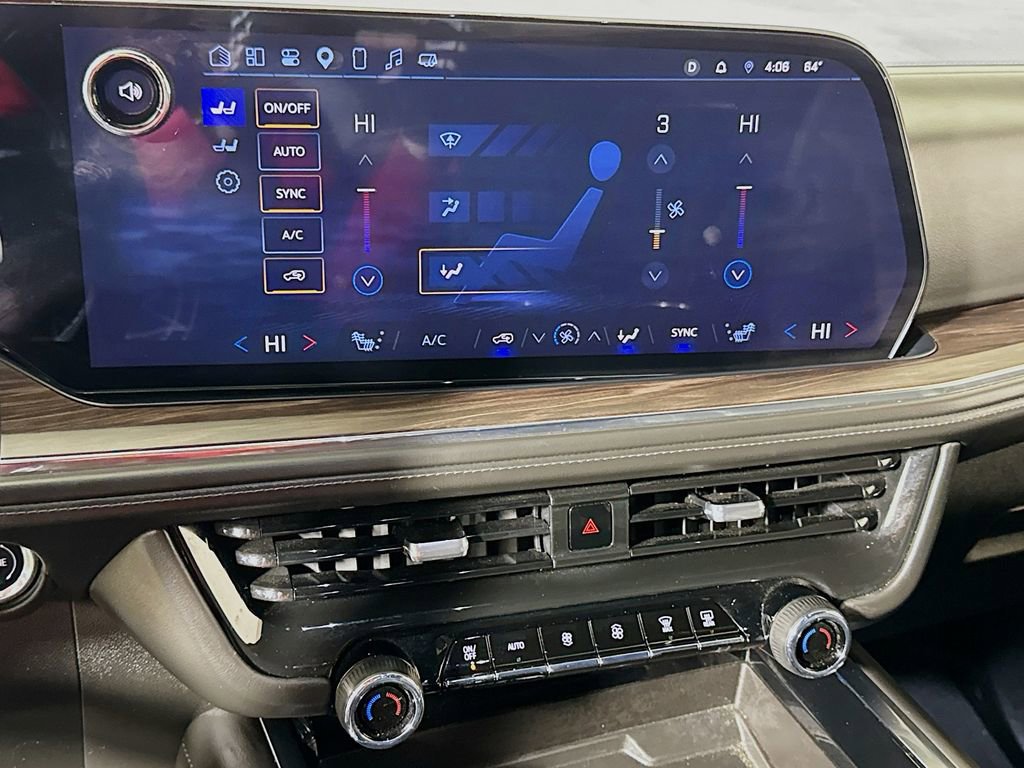 Certified 2025 Chevrolet Suburban Z71 AWD/4WD image 14