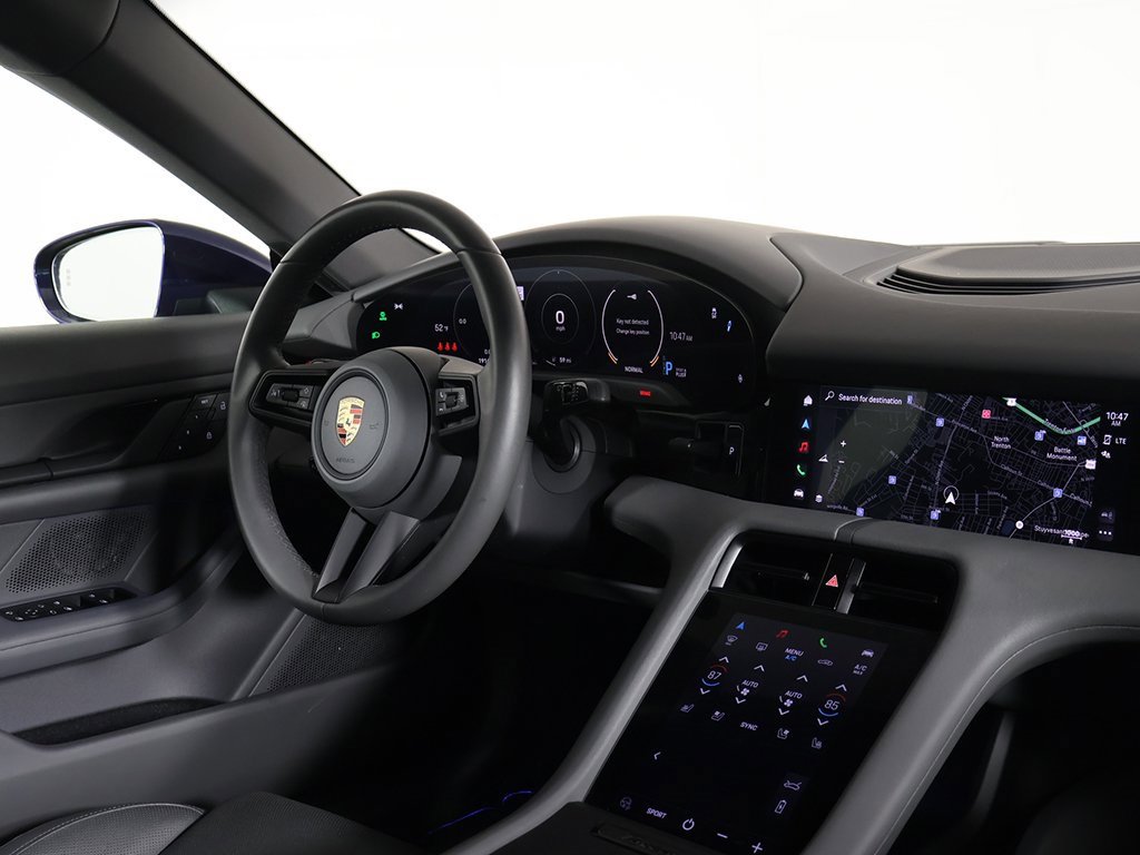 Used 2023 Porsche Taycan image 29