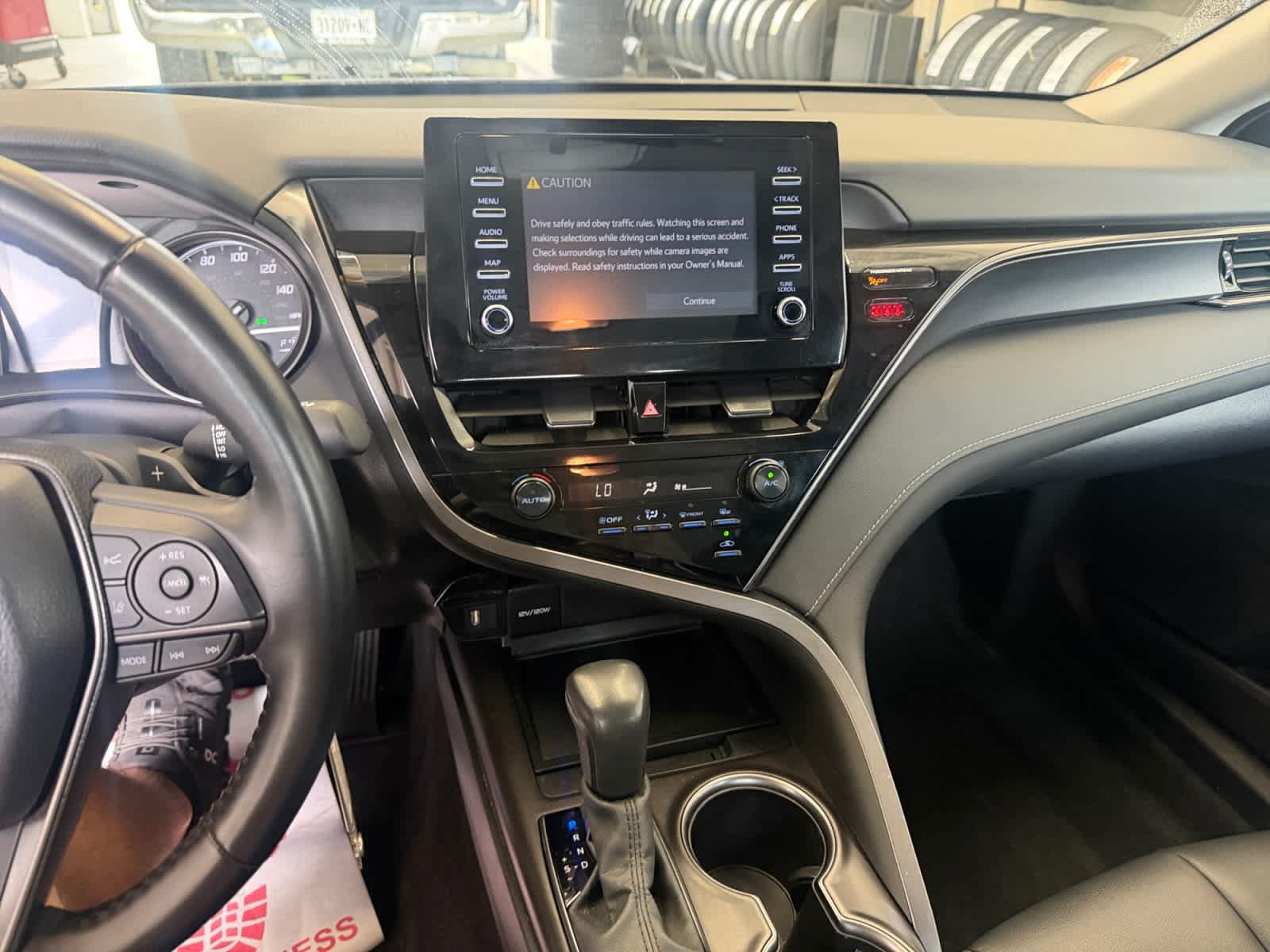 Used 2024 Toyota Camry SE FWD image 16