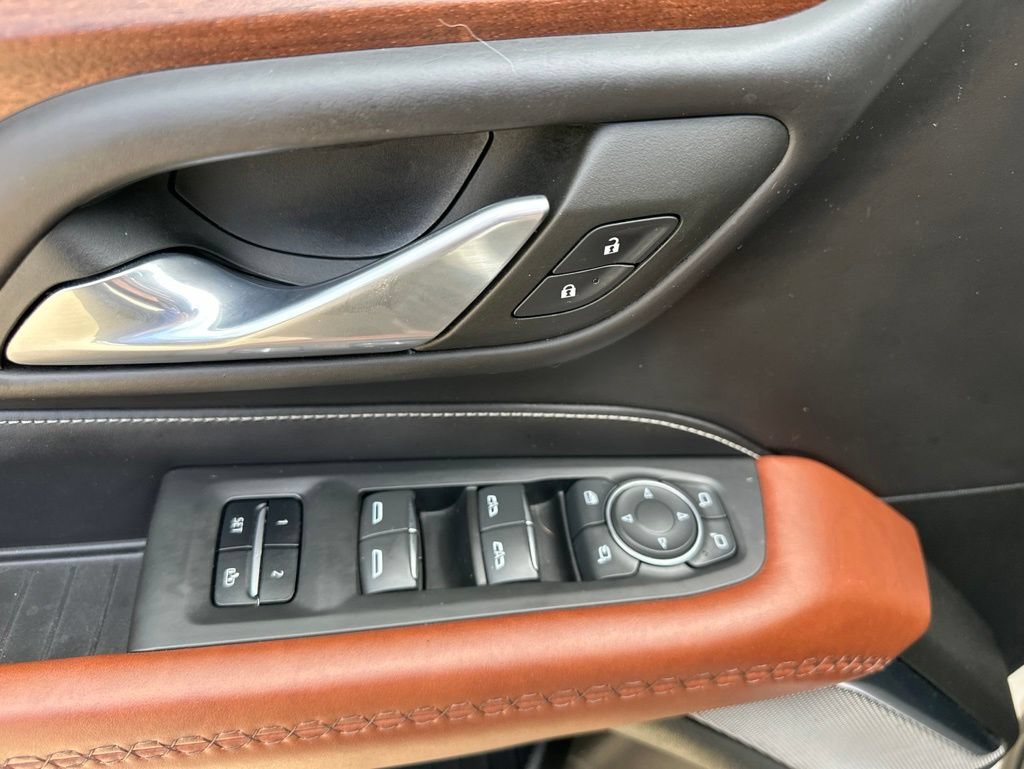 Certified 2023 GMC Yukon XL Denali Ultimate AWD/4WD image 19