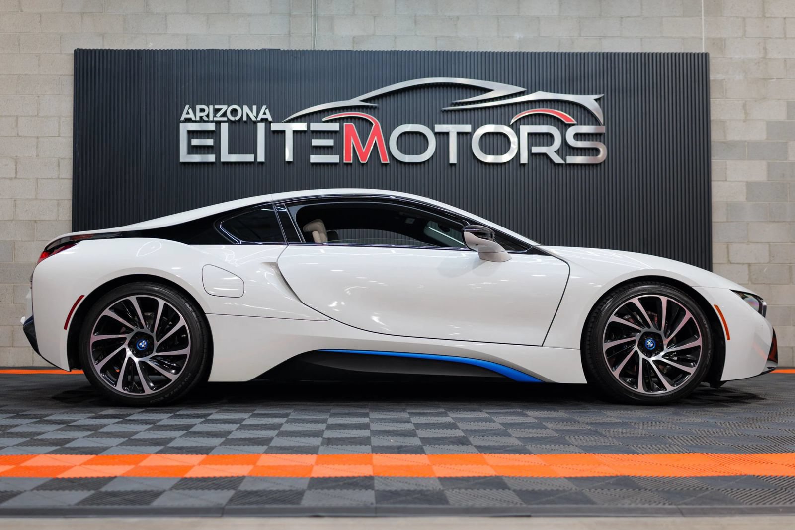 Used 2015 BMW i8 AWD/4WD image 20