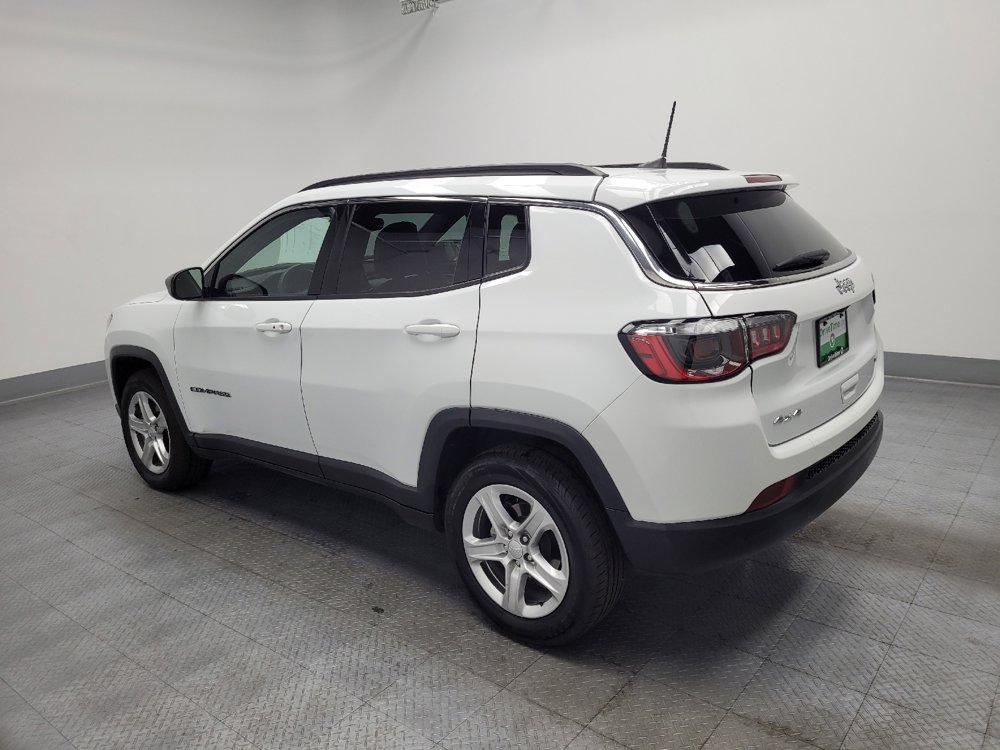 Used 2024 Jeep Compass Latitude image 3