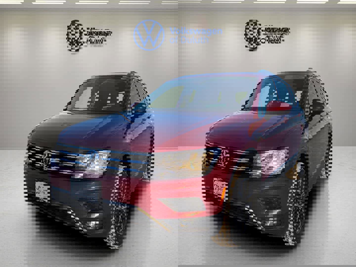 Certified 2020 Volkswagen Tiguan SEL image 1