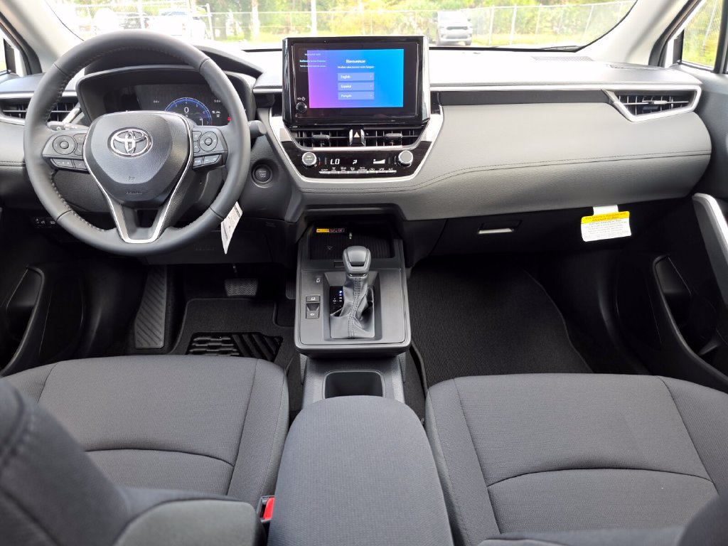 New 2026 Toyota Corolla Cross LE FWD image 5