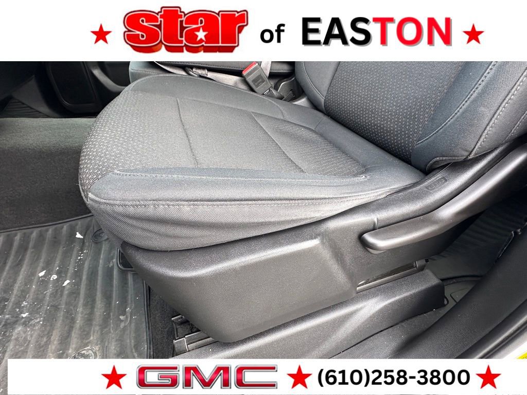 Used 2019 Chevrolet Silverado 1500 Custom w/ Custom Value Package image 18