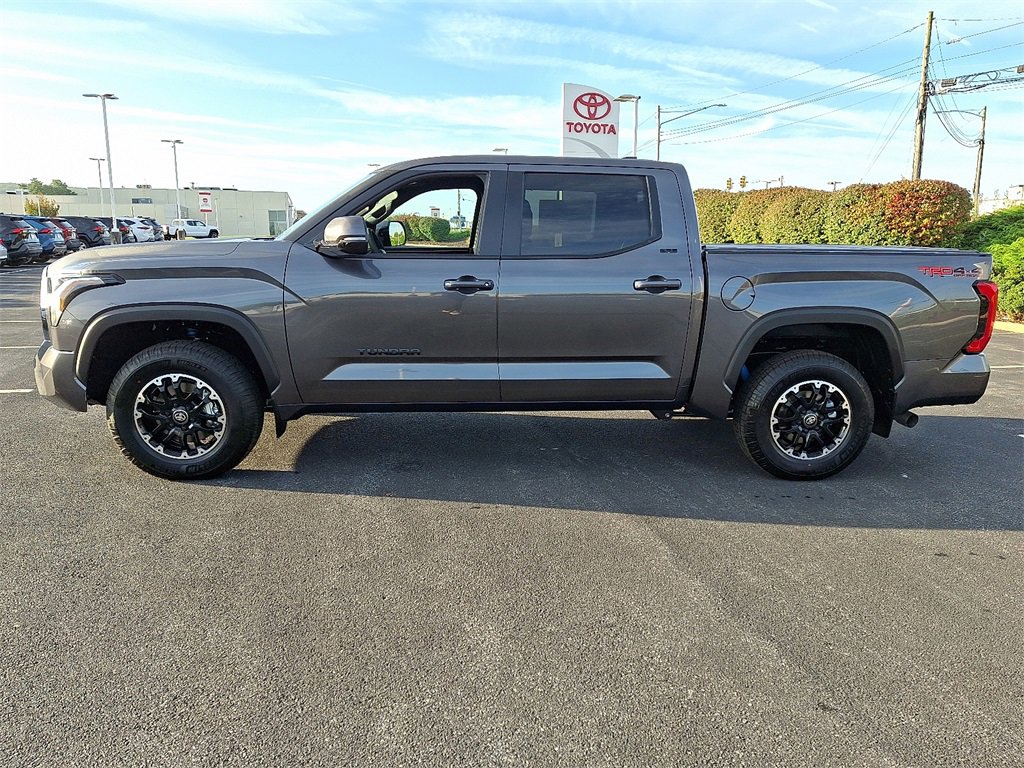 New 2026 Toyota Tundra SR5 image 4