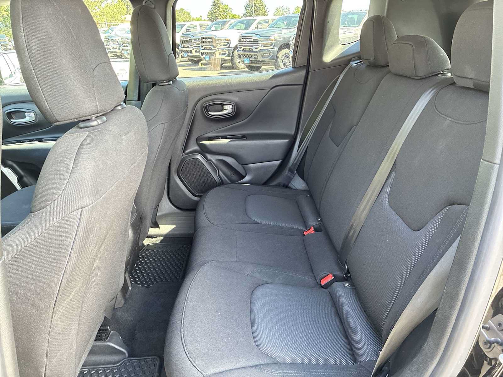 Certified 2023 Jeep Renegade Latitude AWD/4WD image 24