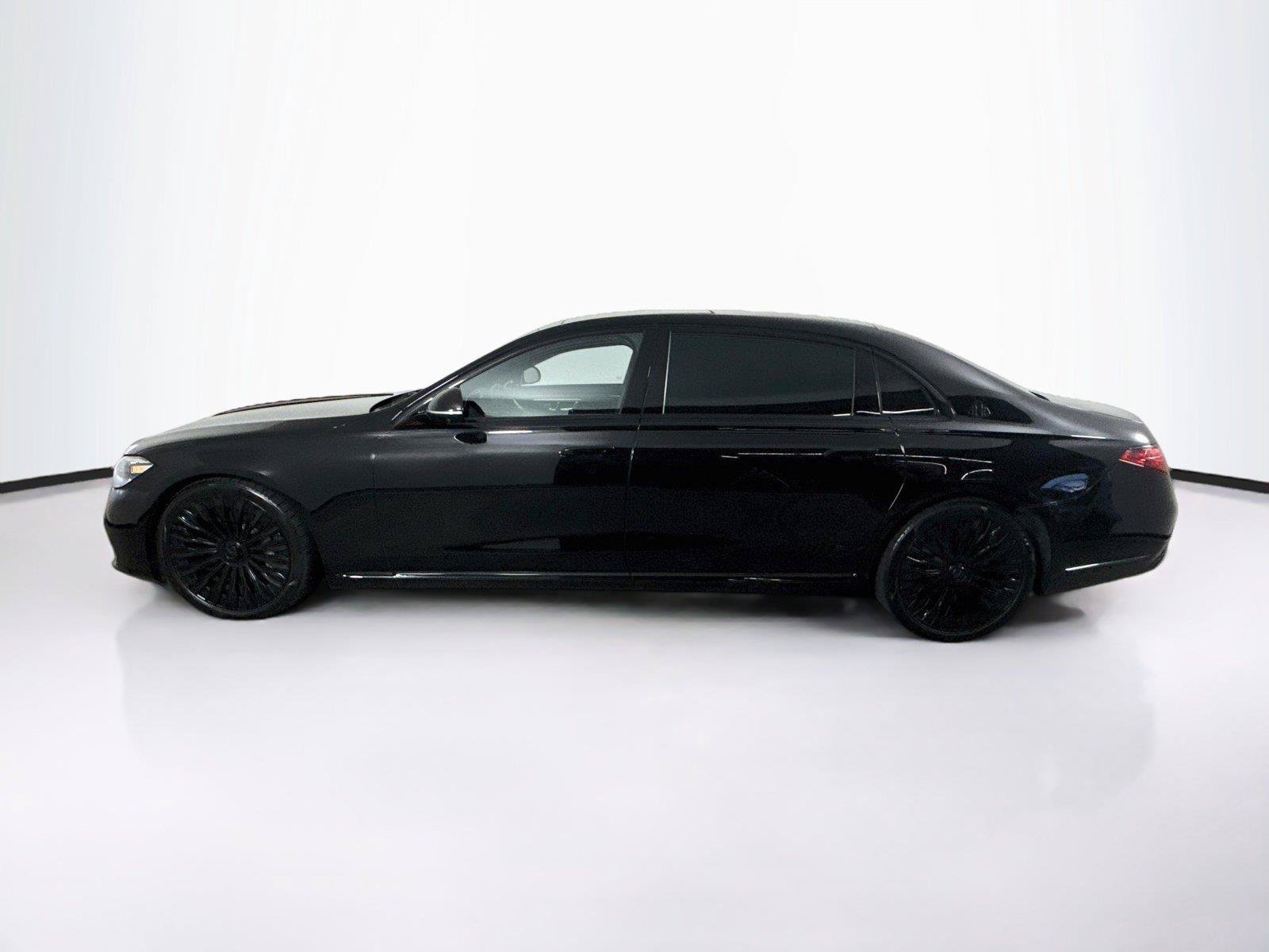 Used 2022 Mercedes-Benz Maybach S 580 4MATIC image 2