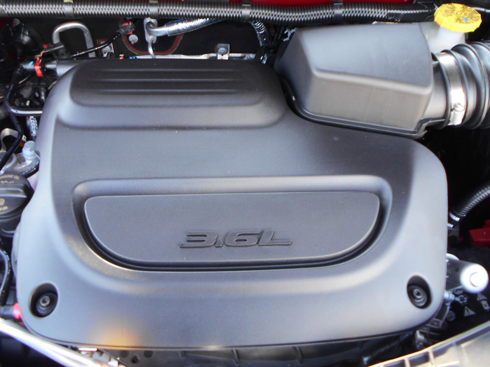 New 2026 Chrysler Pacifica Select FWD image 5