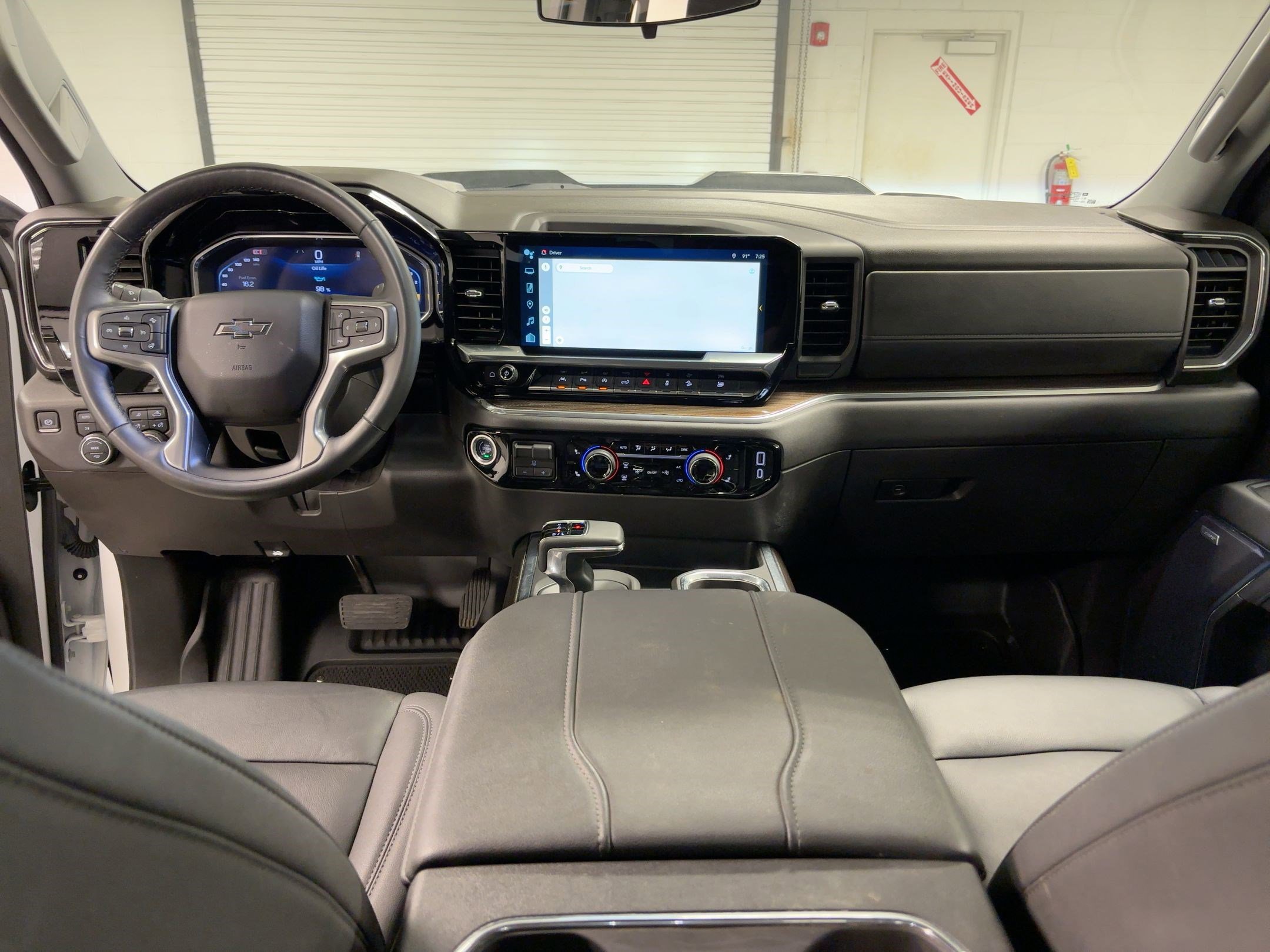 Used 2024 Chevrolet Silverado 1500 LT Trail Boss w/ LT Trail Boss Premium Package image 14