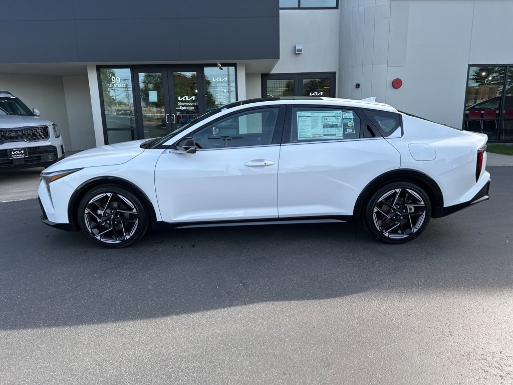 New 2025 Kia K4 GT-Line w/ GT-Line Premium Package video 2