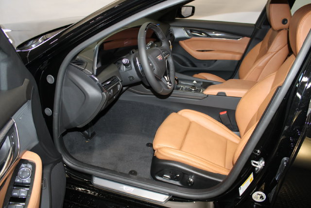 New 2026 Cadillac CT5 Sport w/ Platinum Package AWD/4WD image 4