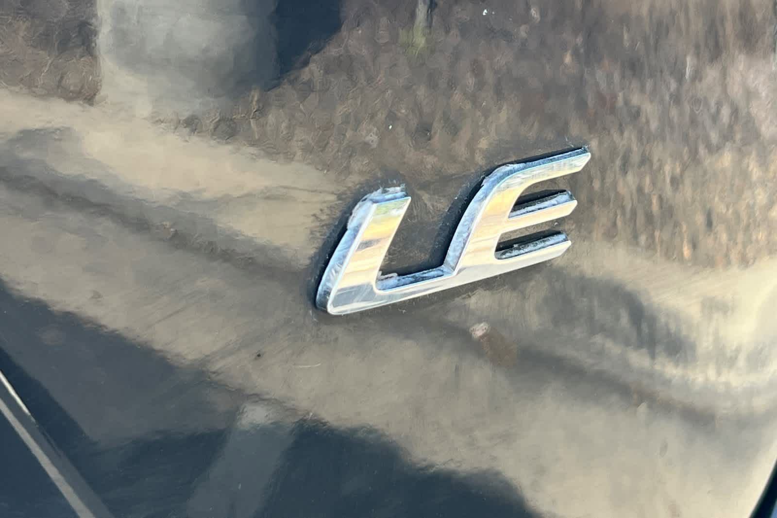 Used 2024 Toyota Corolla LE FWD image 26