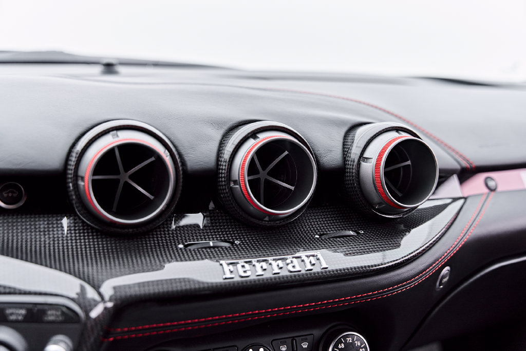 Used 2016 Ferrari F12 Berlinetta RWD image 78