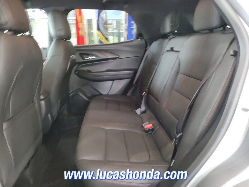 Used 2025 Chevrolet TrailBlazer RS w/ Convenience Package image 8