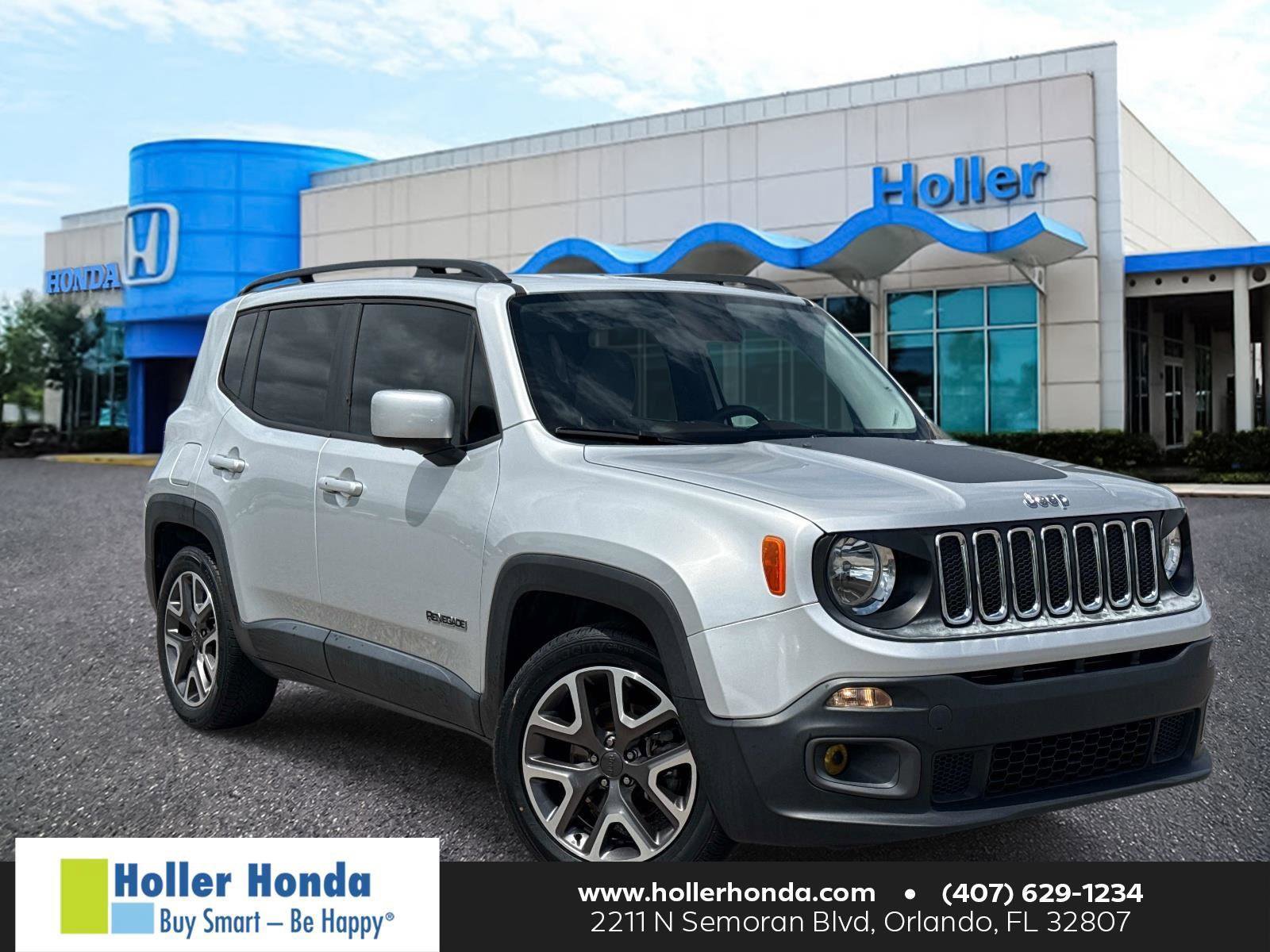 Used 2017 Jeep Renegade Latitude FWD image 1