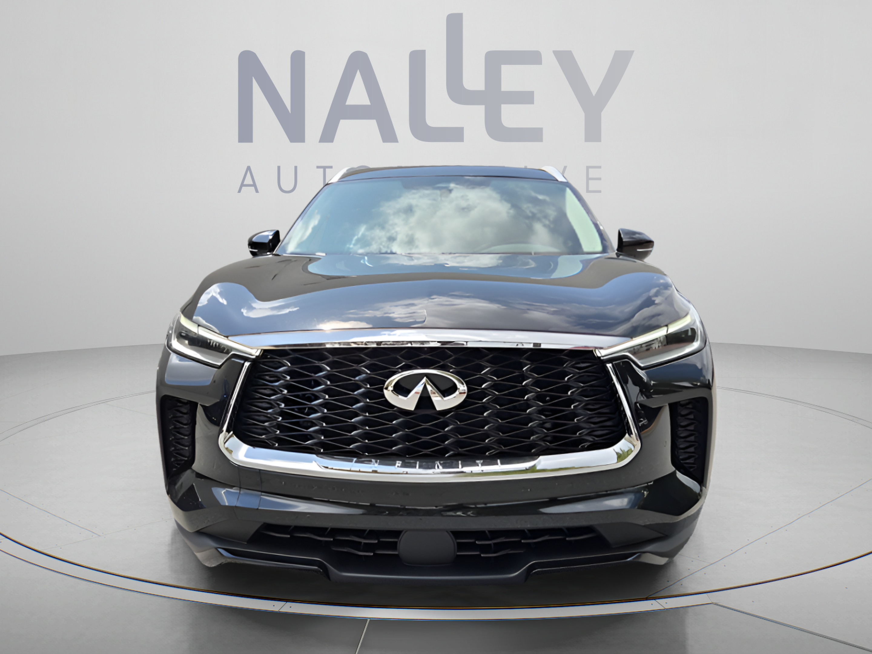 Used 2023 INFINITI QX60 Luxe w/ Cargo Package FWD image 8