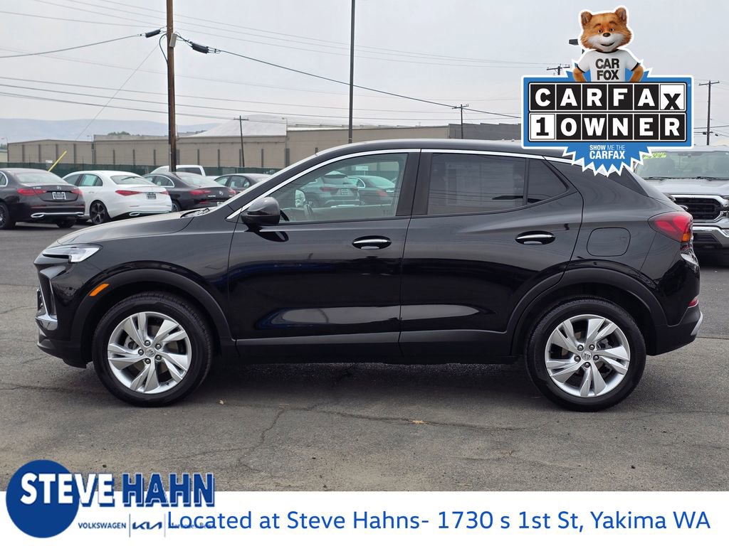 Used 2025 Buick Encore GX Preferred w/ Comfort Package image 2