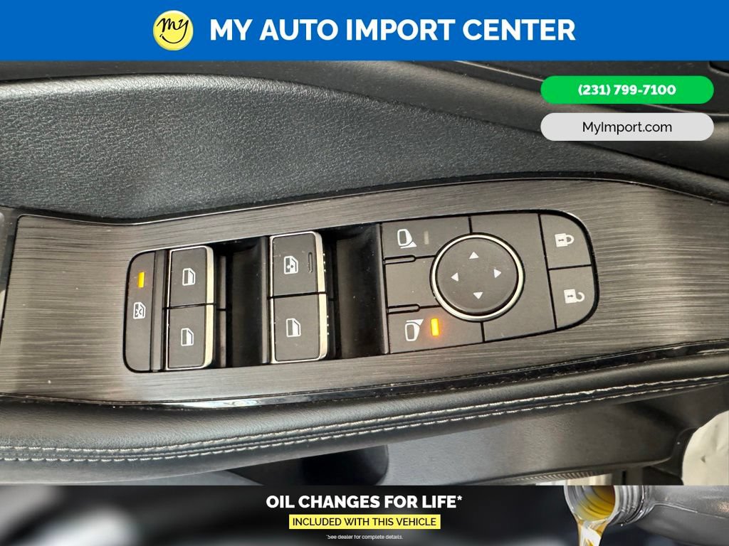 Used 2023 Nissan Rogue SL AWD/4WD image 12