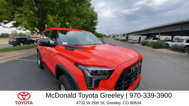 Used 2023 Toyota Sequoia TRD Pro AWD/4WD image 3