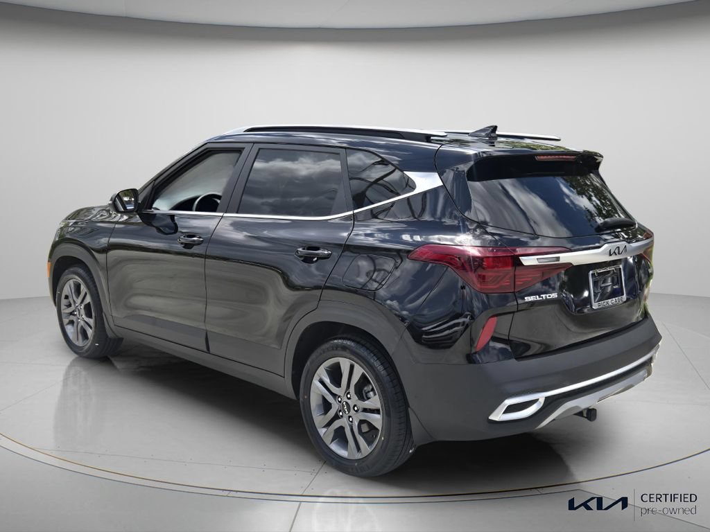 Certified 2023 Kia Seltos S w/ Navigation Package FWD image 8