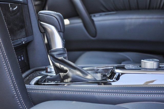 Used 2023 Nissan Armada Platinum w/ Captain's Chairs Package image 21