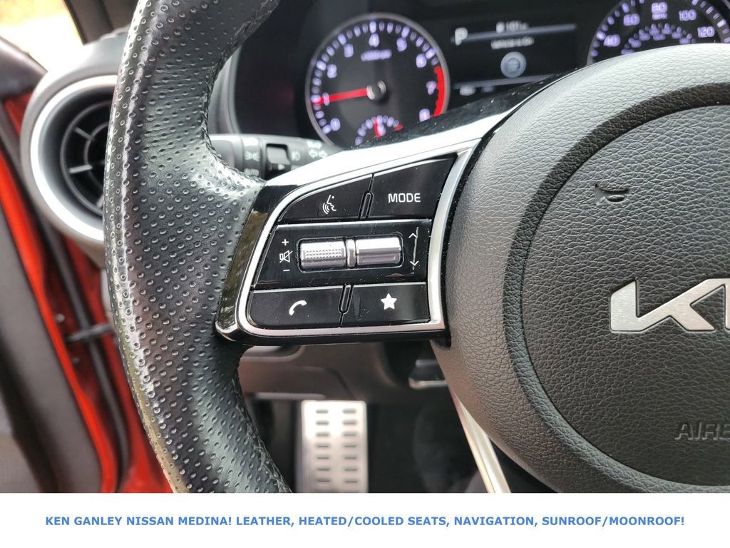 Used 2023 Kia Forte GT-Line w/ GT-Line Premium Package image 32