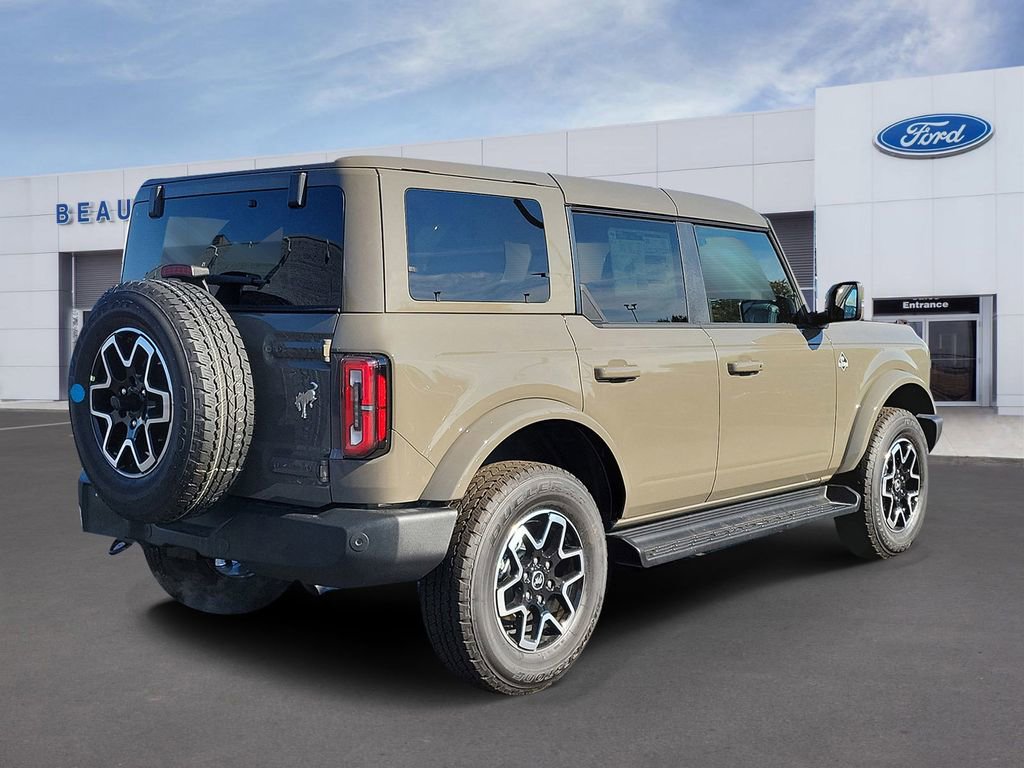 New 2025 Ford Bronco Outer Banks image 4
