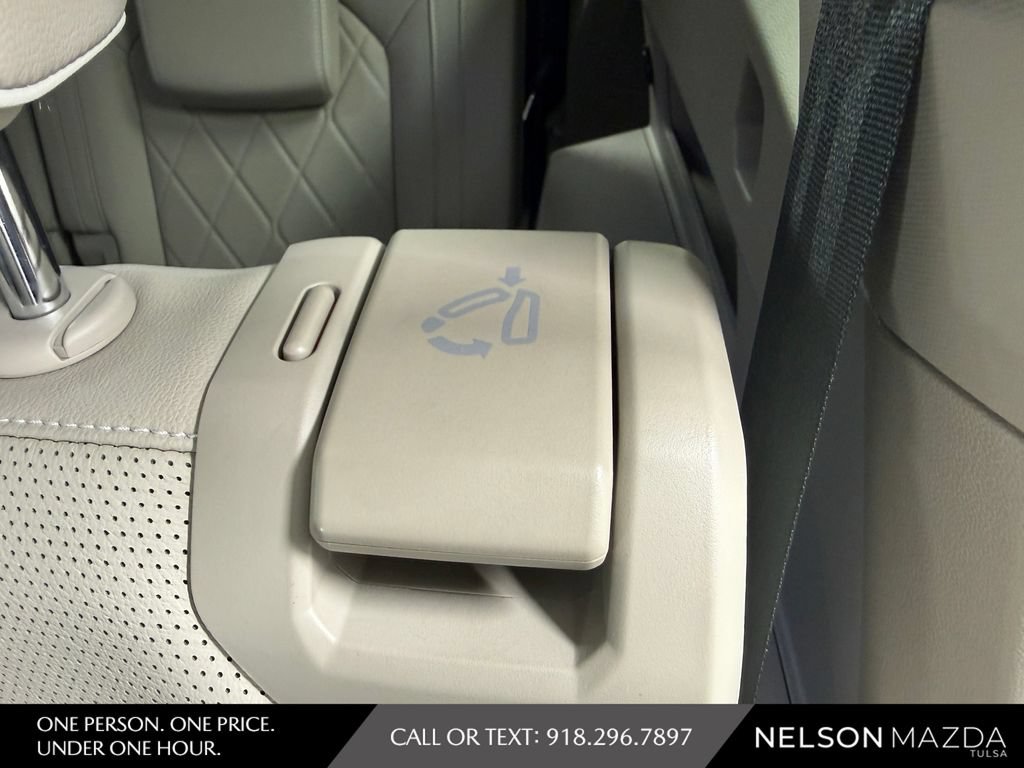 Used 2024 Volkswagen Atlas SEL Premium R-Line AWD/4WD image 36