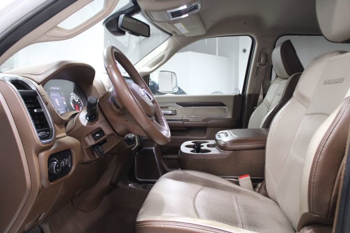 Used 2022 RAM 3500 Laramie image 12