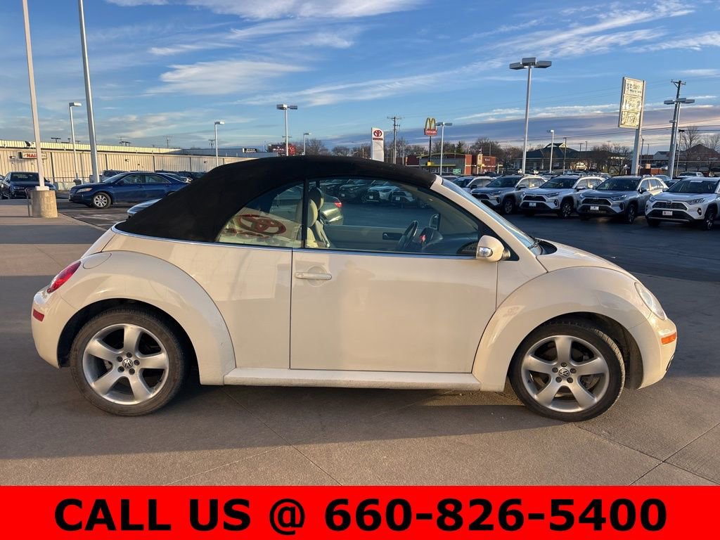 Used 2006 Volkswagen Beetle 2.5L image 3
