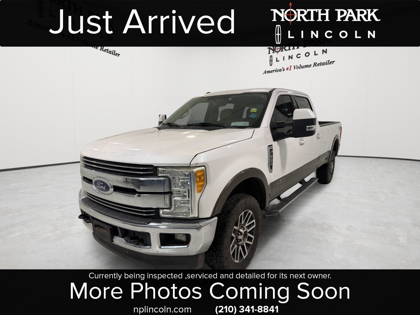 Used 2017 Ford F350 Lariat w/ Lariat Value Package AWD/4WD image 1