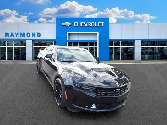 Certified 2023 Chevrolet Camaro LT w/ RS Package RWD image 9