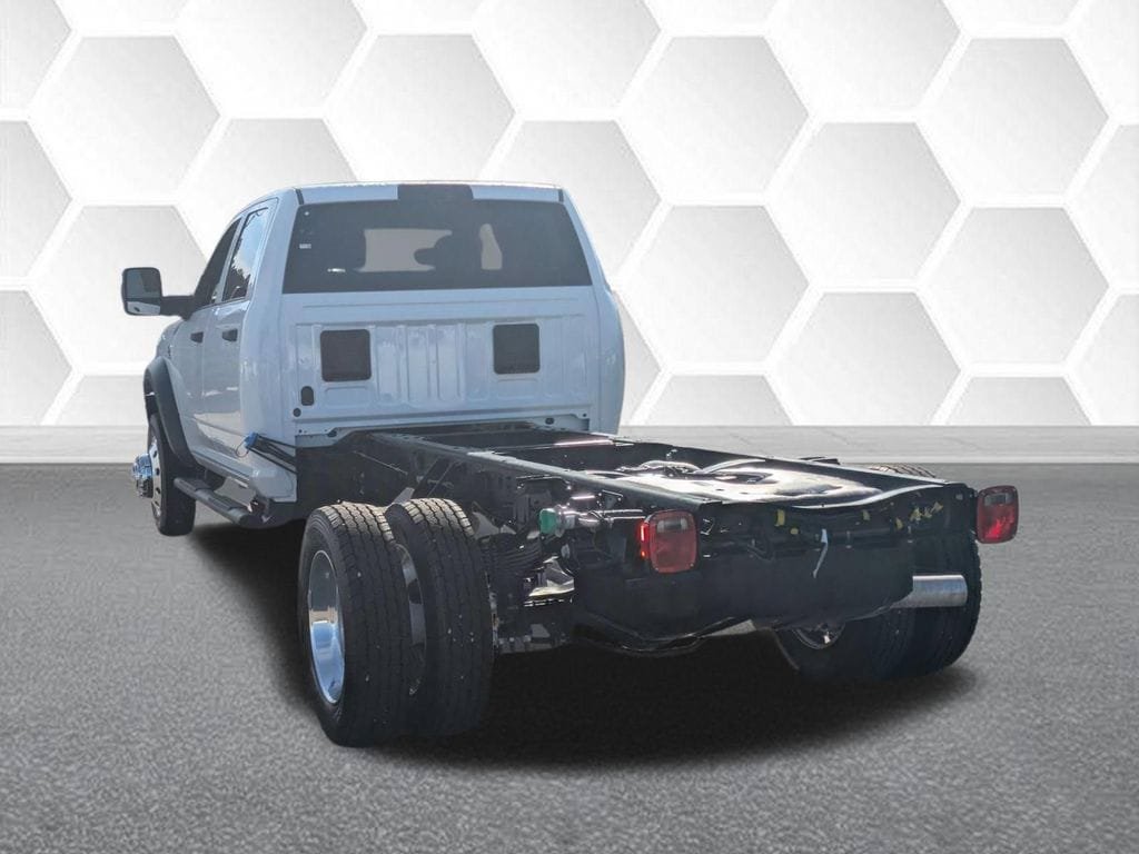 New 2026 RAM 4500 Tradesman w/ Chrome Appearance Group AWD/4WD image 5