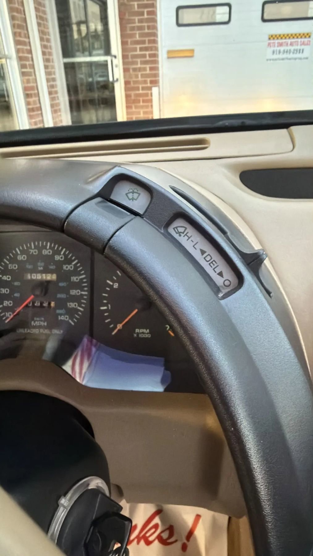 Used 1995 Chrysler LeBaron GTC FWD image 22