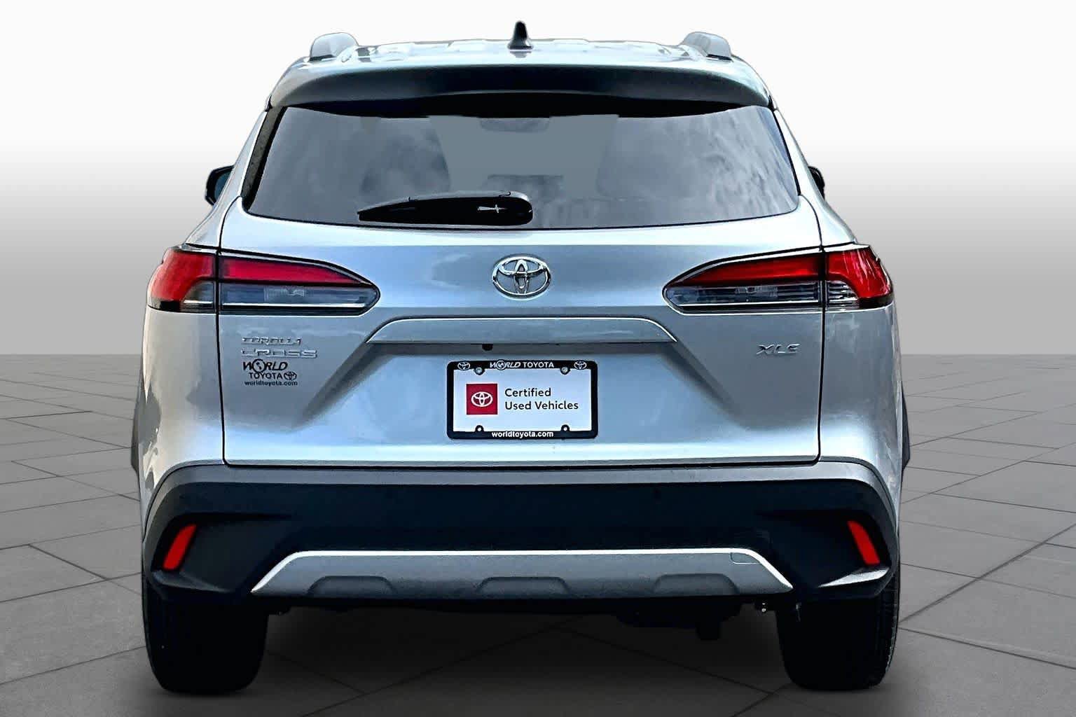 Certified 2026 Toyota Corolla Cross XLE w/ Convenience Package FWD image 5
