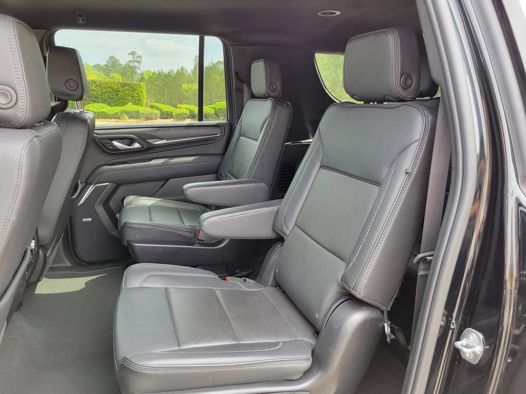 Used 2024 GMC Yukon XL Denali AWD/4WD image 16